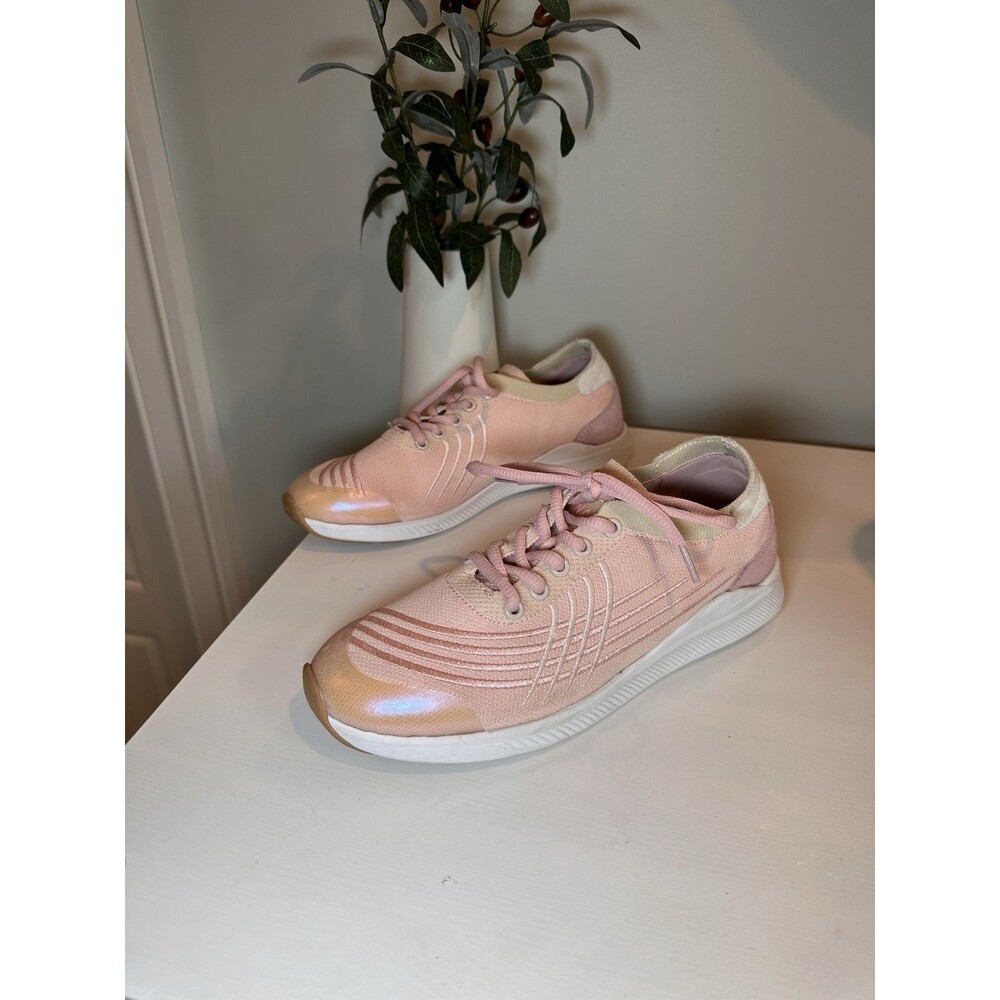 Naot Galaxy Pink Suede Orthopedic Walking Sneakers Comfort Size 37/ Women 6-6.5